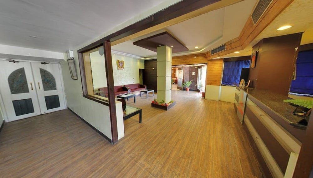 Фото Hotel Broadway Udaipur