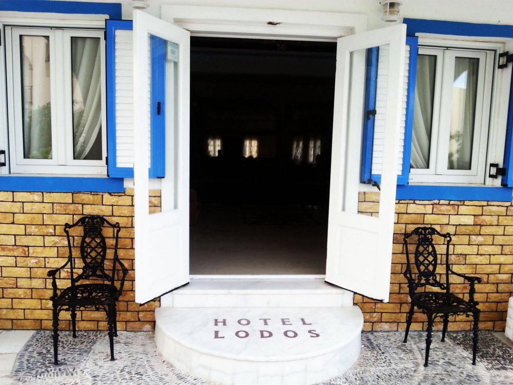 Фото Hotel Lodos