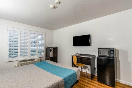 Гостиница Motel 6 Fountain Valley в Хантингтон-Бич