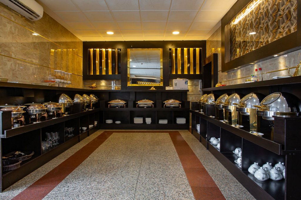 Фото 103190175887