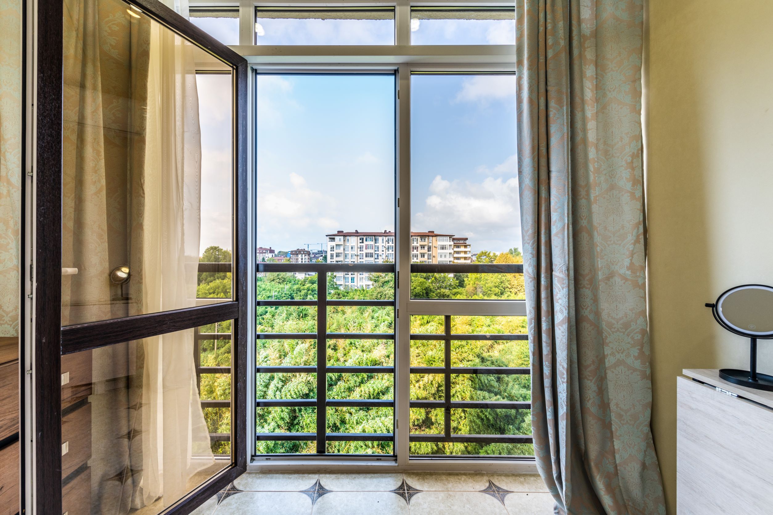 Фото Оплот Апартаменты Сорренто Парк