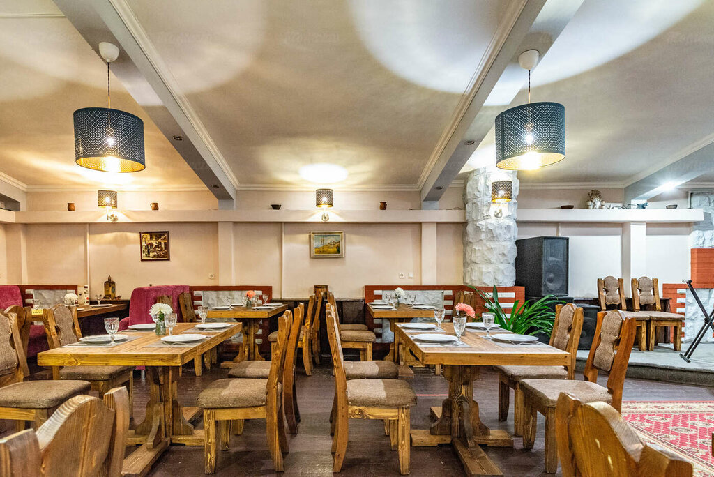 Гранд кафе большая никитская ул 16 фото Panorama: Staryy Faeton, restaurant, Москва, Поварская улица, 52/55с7 - Yandex M