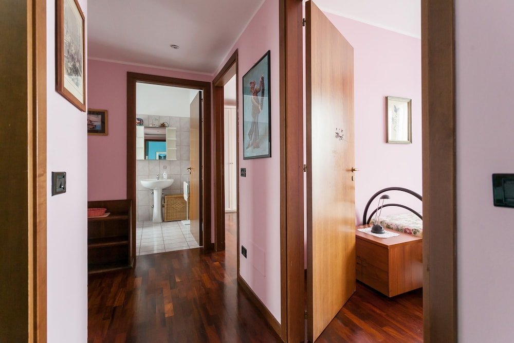 Фото Bollate - VIA Dante 33