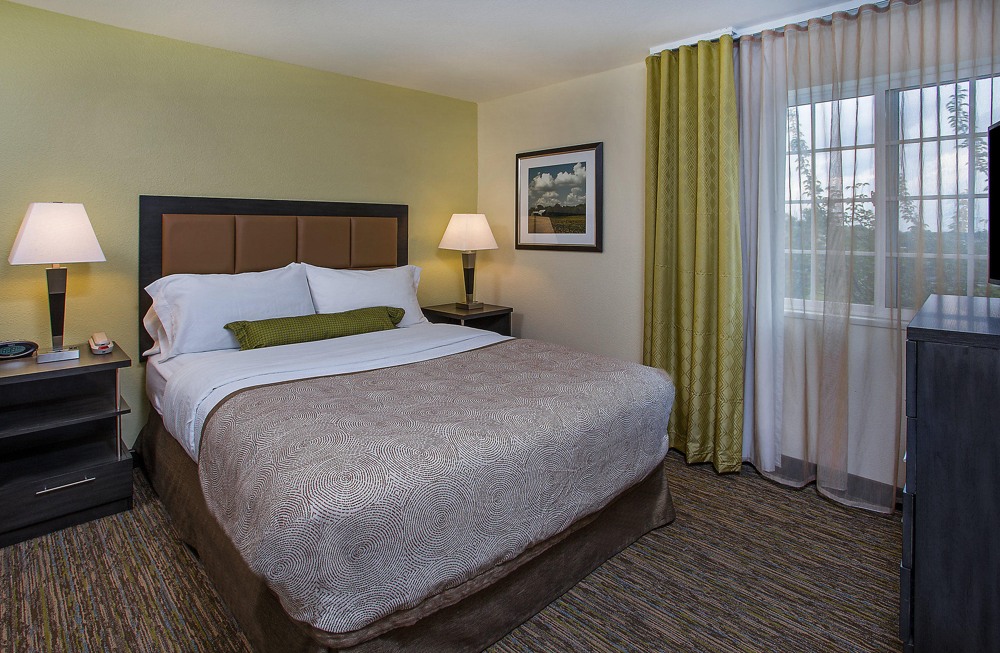 Фото Candlewood Suites Louisville Airport, an Ihg Hotel
