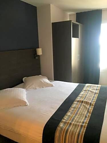 Фото Hôtel Hoche