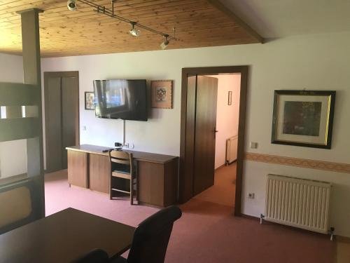 Фото Appartements Haus Rötelstein