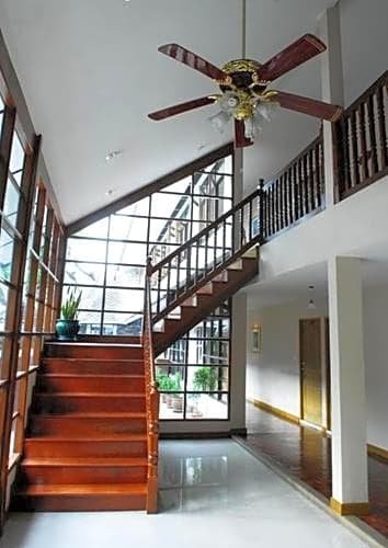 Фото Silom Village Inn