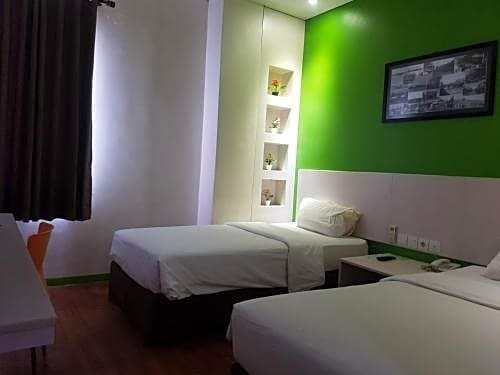 Фото Dragon Inn Kemayoran