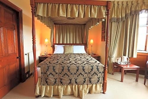 Фото Ramnee Hotel