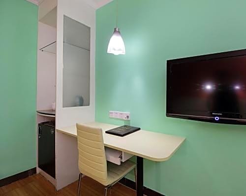 Фото Ln White House Hotel