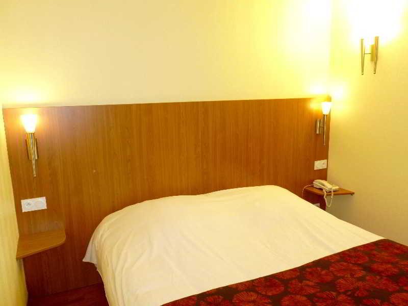 Фото Brit Hotel Le Beaulieu