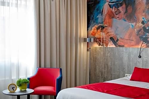 Фото Ibis Styles Almere