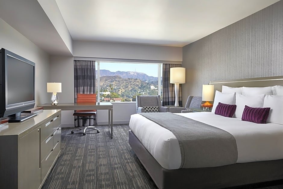 Фото Loews Hollywood Hotel