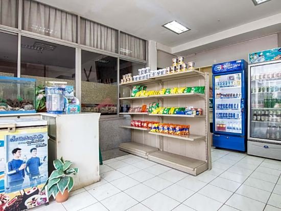 Фото Khelangnakorn Lampang Hotel