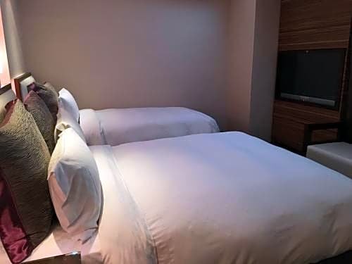 Фото Fuhau Hotel