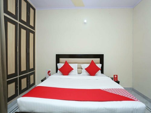 Гостиница Oyo 15738 Hotel Awesome Villa в Гургаоне