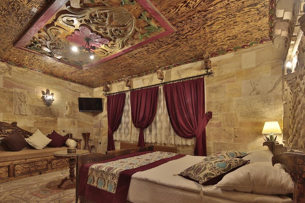 Фото Old Town Stone House