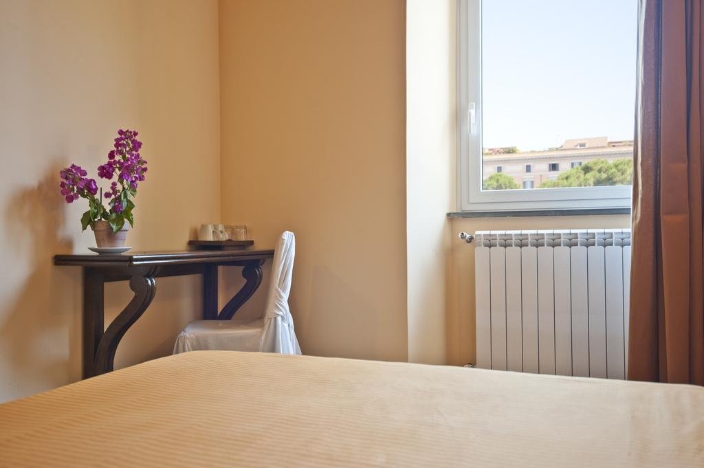 Фото History Suite