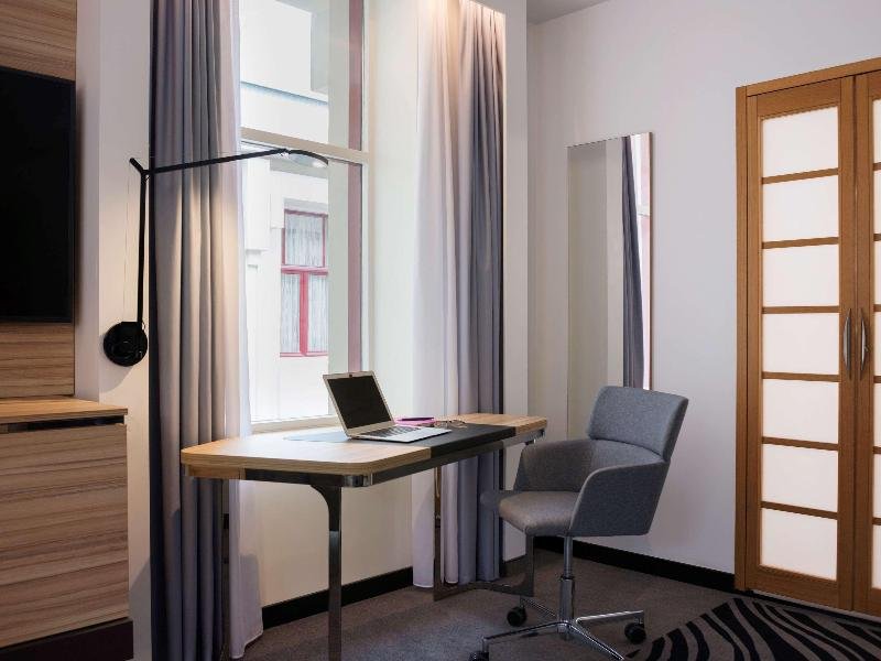 Фото Novotel Den Haag City Centre