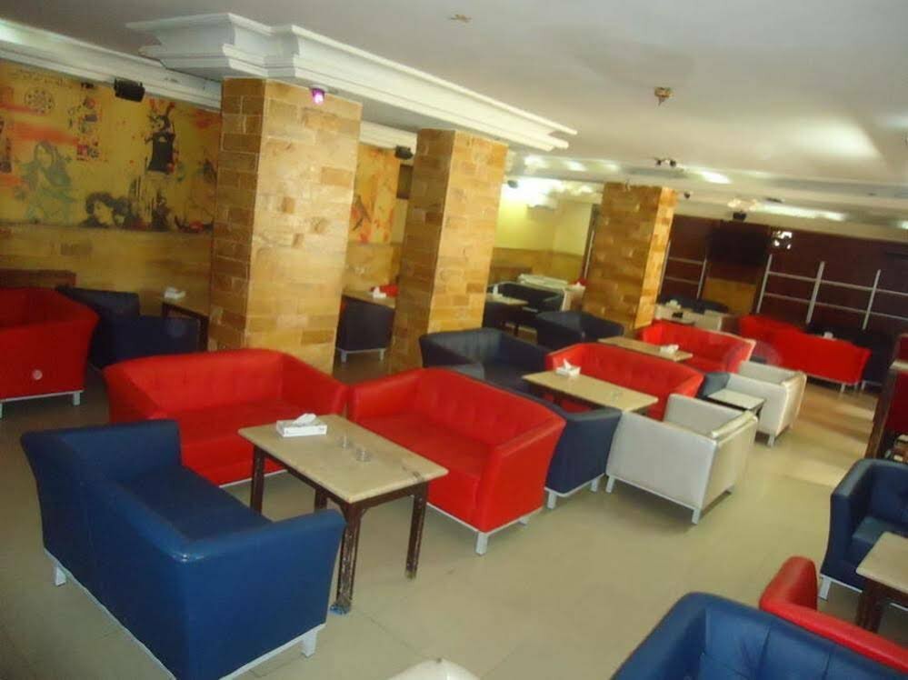 Hotel Blue Rose Hotel, Amman, photo