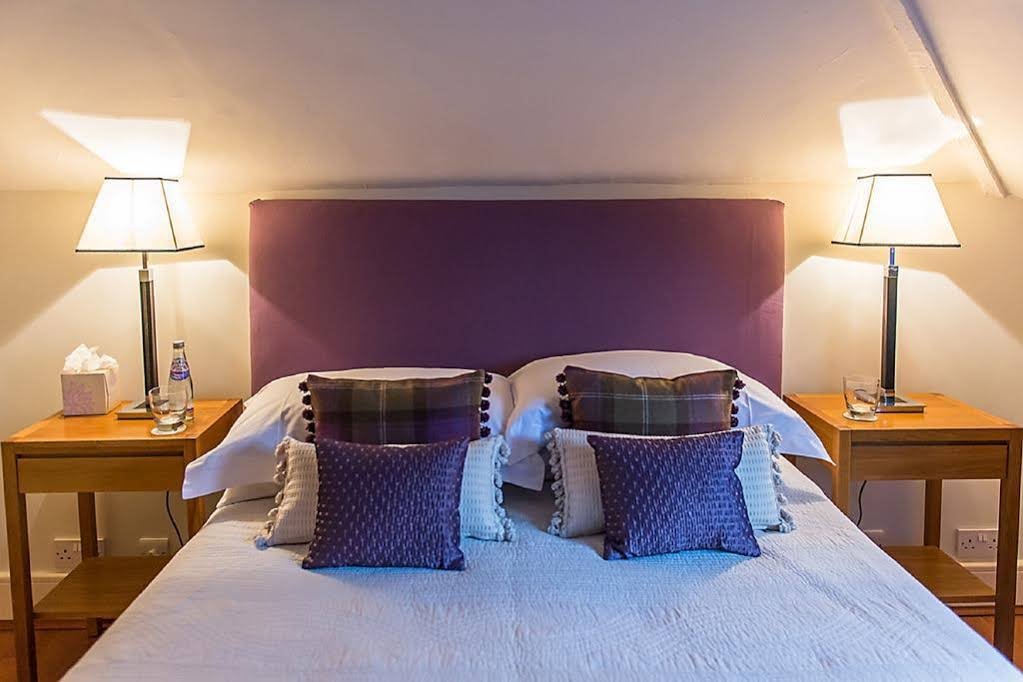 Фото Lypiatt House Hotel