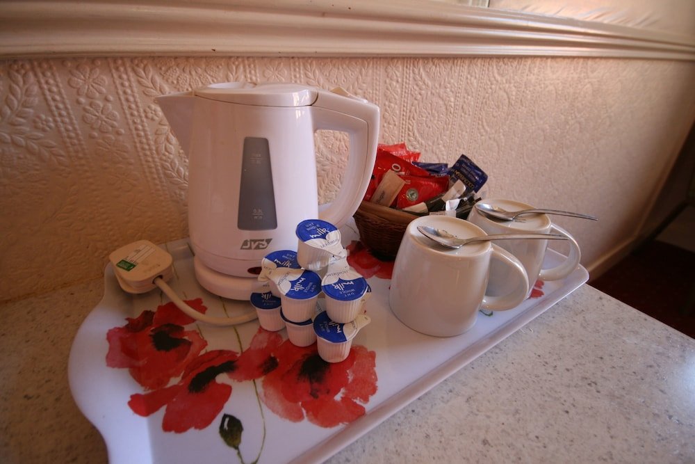 Фото The Blenheim Mount Hotel