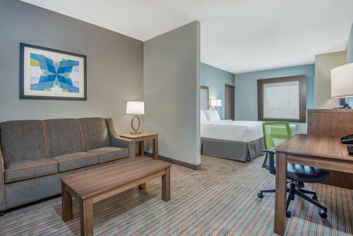 Гостиница Holiday Inn Express & Suites Stillwater - University Area