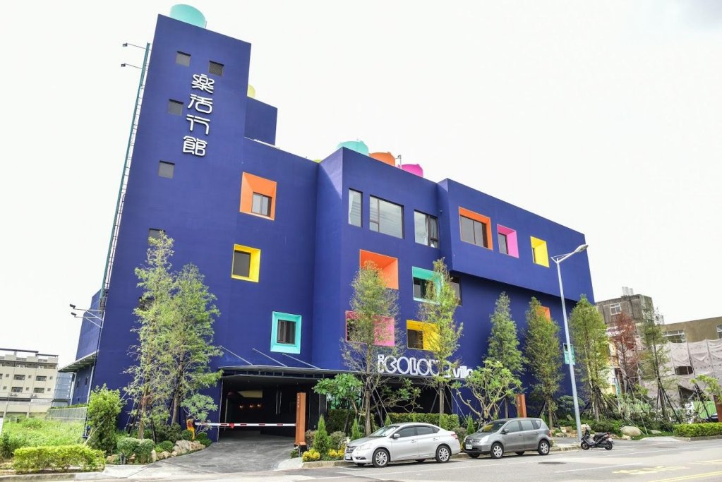 Фото отеля 2