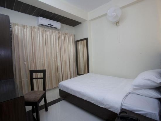 Фото Hotel Holy Gate