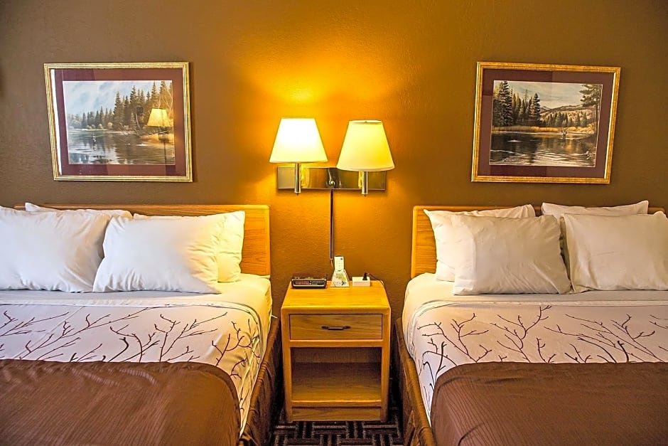 Фото Americas Best Value Inn and Suites Detroit Lakes