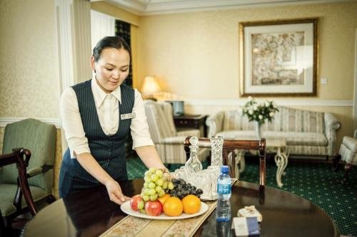 Фото Bayangol Hotel