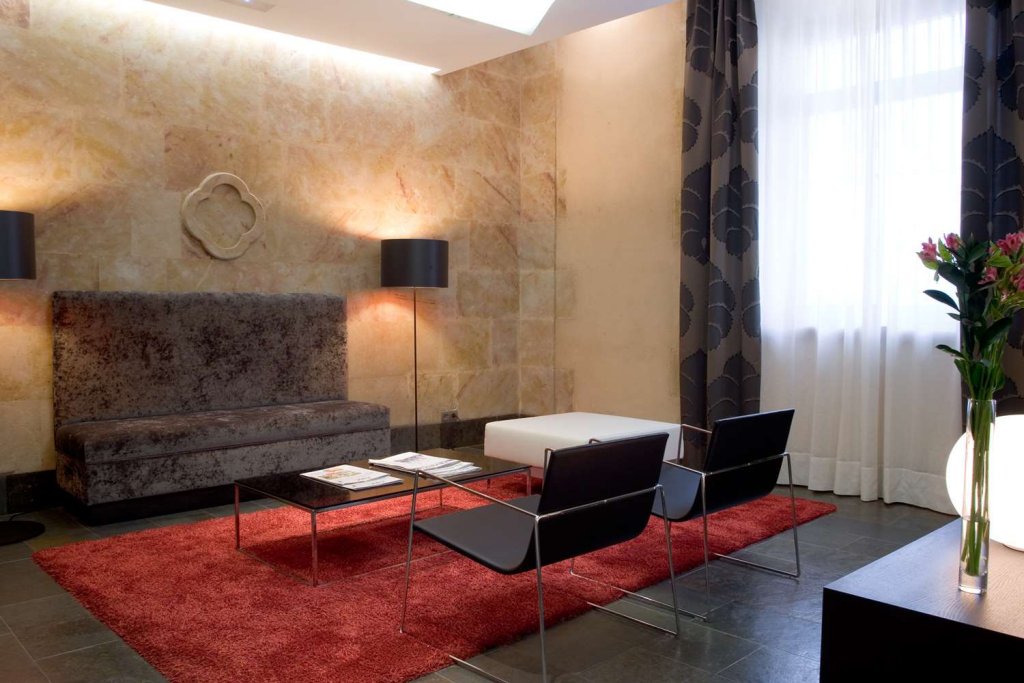 Фото Sercotel Puerta de la Catedral