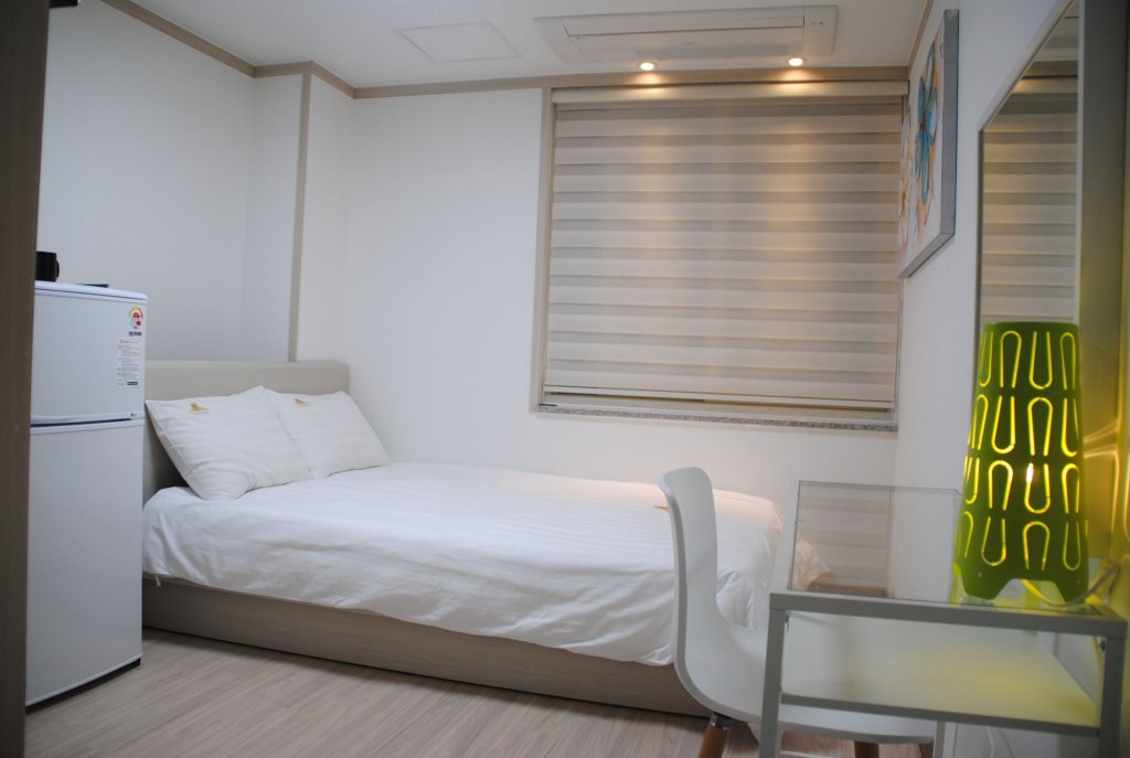 Фото Inn The City Business Hotel