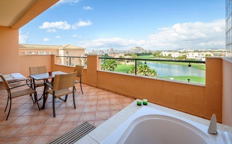 Фото Отель Alicante Golf