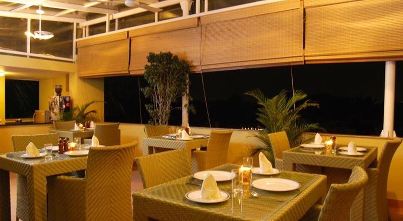 Фото JüSTa Indiranagar