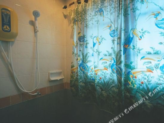 Фото Tak Andaman Resort & Hotel