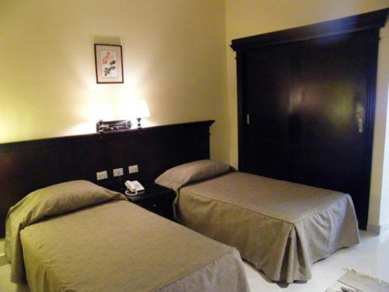 Фото Magic Beach Hotel