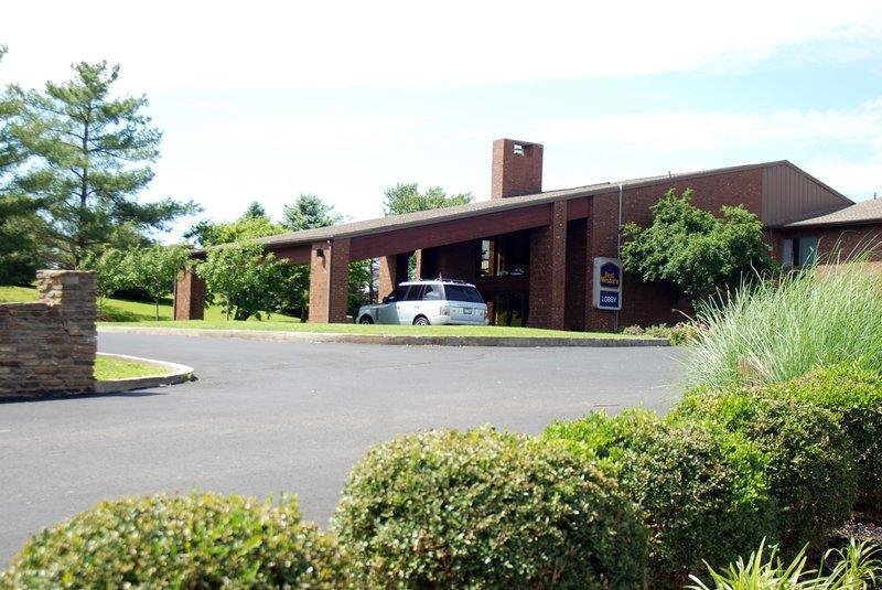 Фото Best Western Shelbyville Lodge