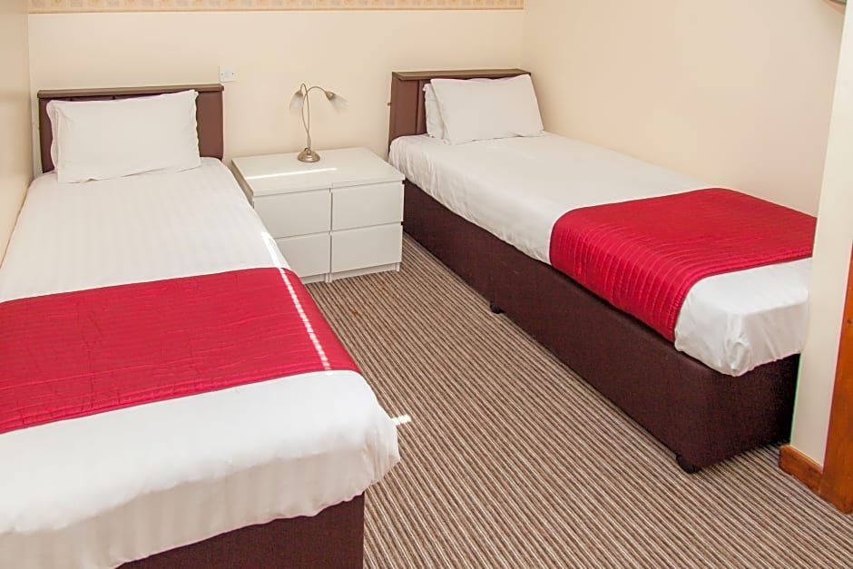 Фото The Lawton Hotel