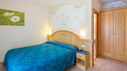 Внешний вид отеля Hotel Florida в Мольвено, фото 1