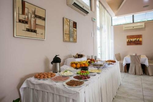 Гостиница Hotel Intelcoop в Пловдиве