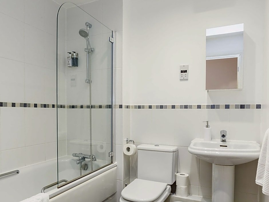 Фото Oakdale at Abingdon Court