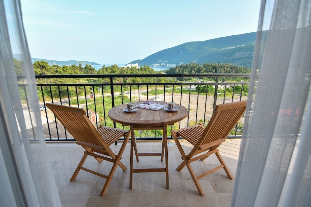 Фото Apart hotel MS Katunjanin