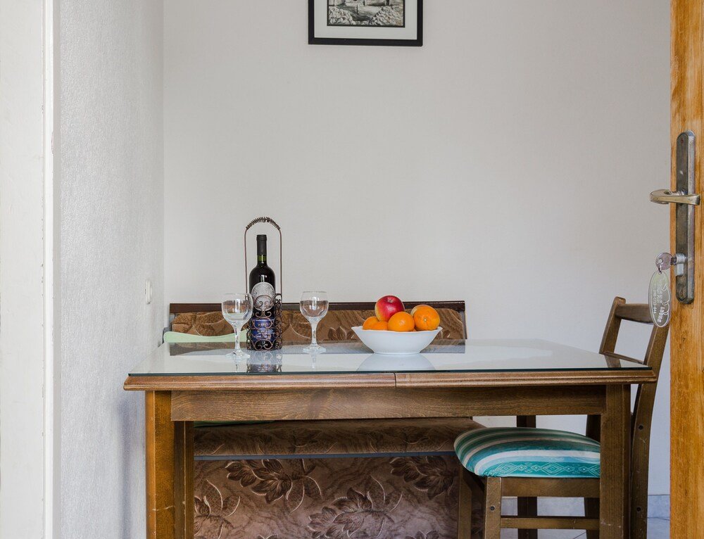 Фото Hostel Makarska