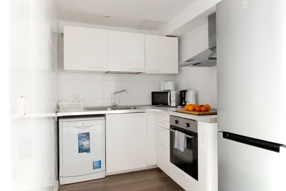 Фото My Address in Barcelona Old Town