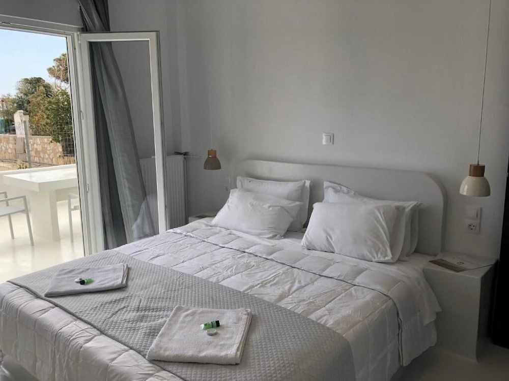 Фото Penthouse & Apartments by the Sea near Airport