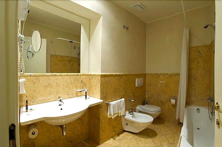 Фото Hotel Villa Fiorita