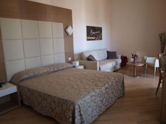 Фото La Casarana Resort & SPA