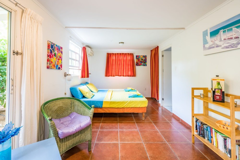 Фото Annidas Sambuya