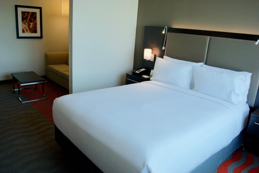 Фото Holiday Inn Vancouver Airport Richmond, an Ihg Hotel